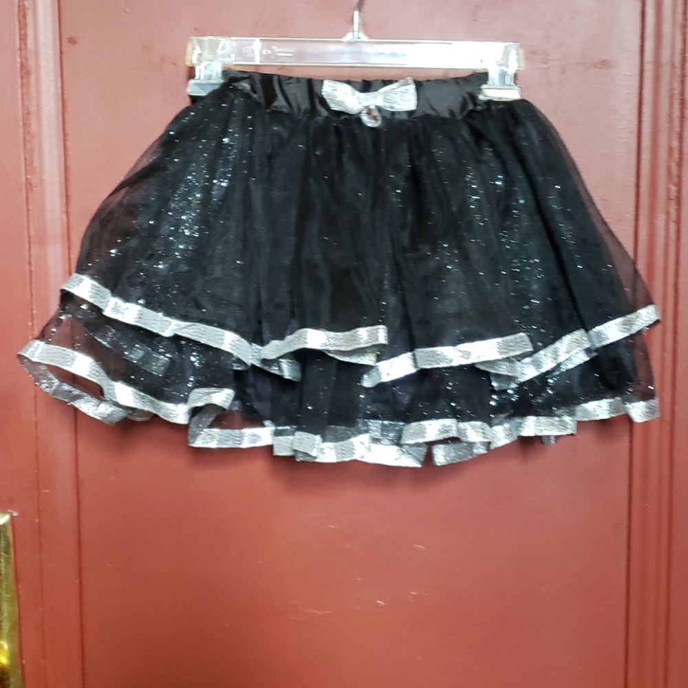 Toddler Black and Silver Tiered and Tulle Skirt - Picture 8 of 9